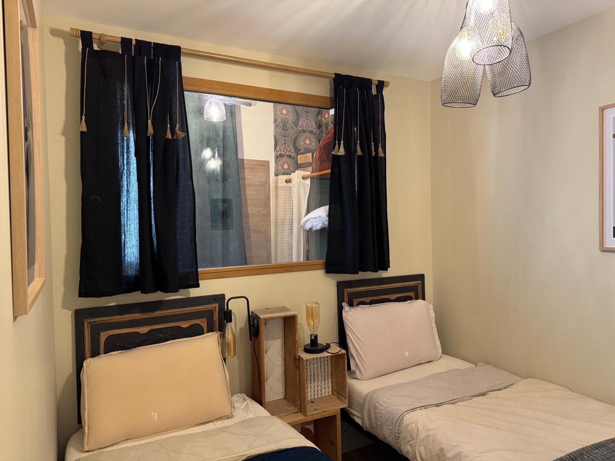 Le Grand Cafe, Centre Historique, Fibre, Ess, Rez-De-Chaussee, Bedinshop Romans-sur-Isère Εξωτερικό φωτογραφία